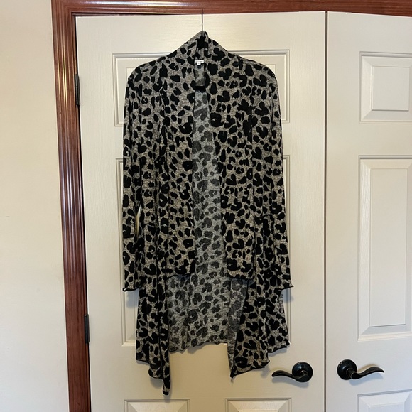 Leopard print Maurice’s cardigan size XL